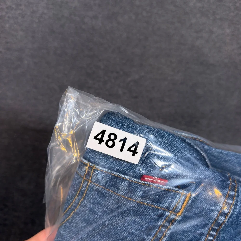 Levis same next